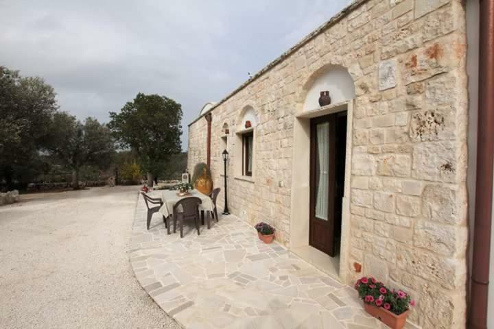 Agriturismo Grotta Di Figazzano Cisternino Exterior photo